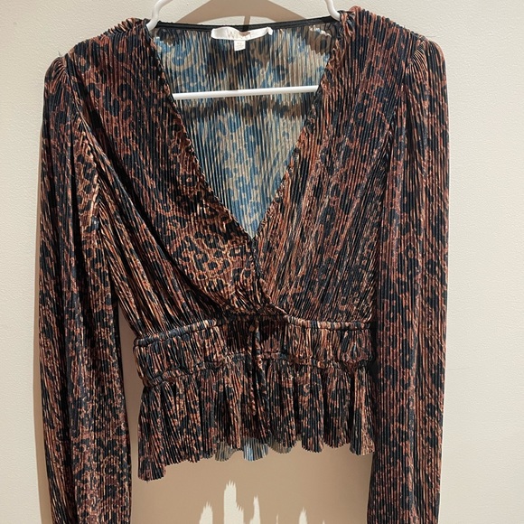 Wayf Fernly Faux Wrap Blouse - Picture 3 of 4
